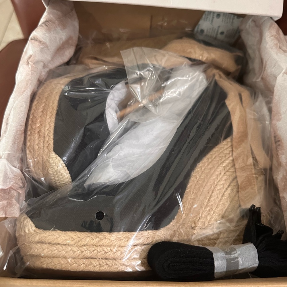 Jessica Simpson Black and Tan Espadrille Wedges